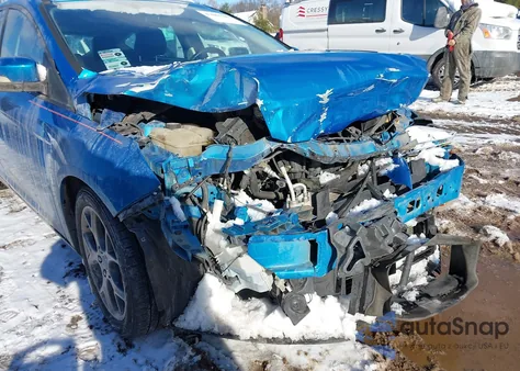 2013 Ford Focus Se z USA, uszkodzony, nr VIN 1FADP3K20DL276296